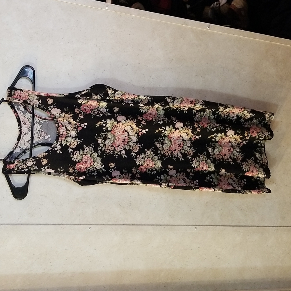 Women's medium racer back floral dress
